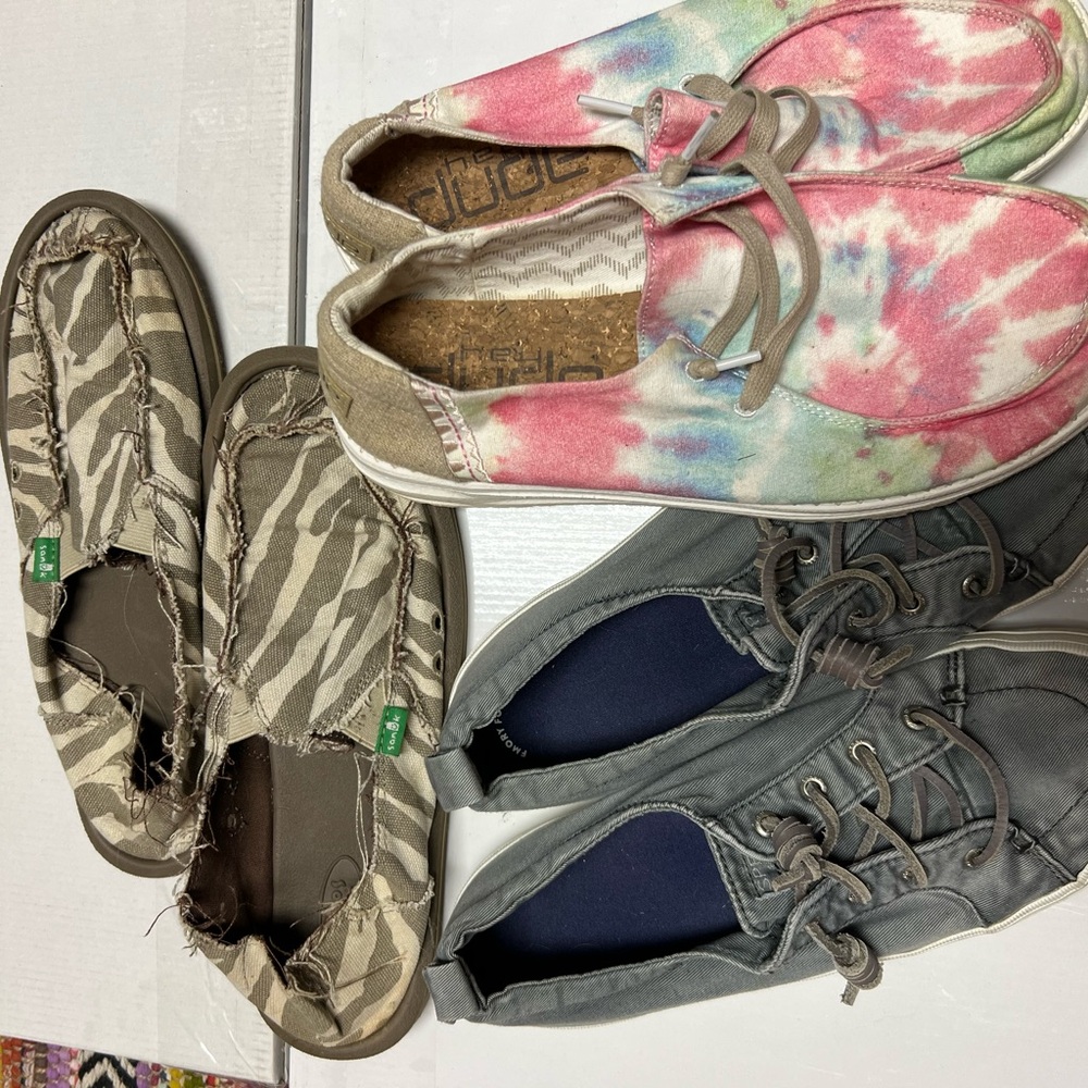Hey Dude, Sperry, & Sanuk Flats 3 pairs of shoes!!!